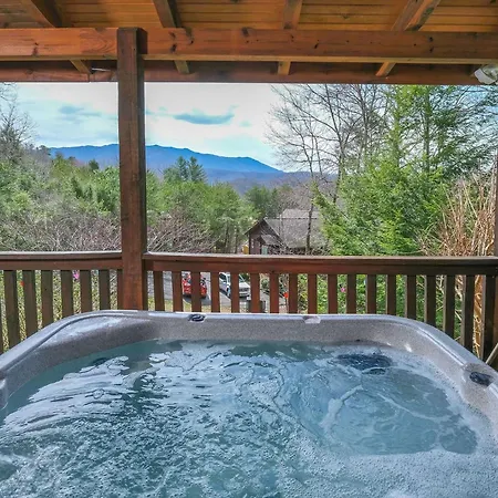 Hemlock Ridge 1713 Villa